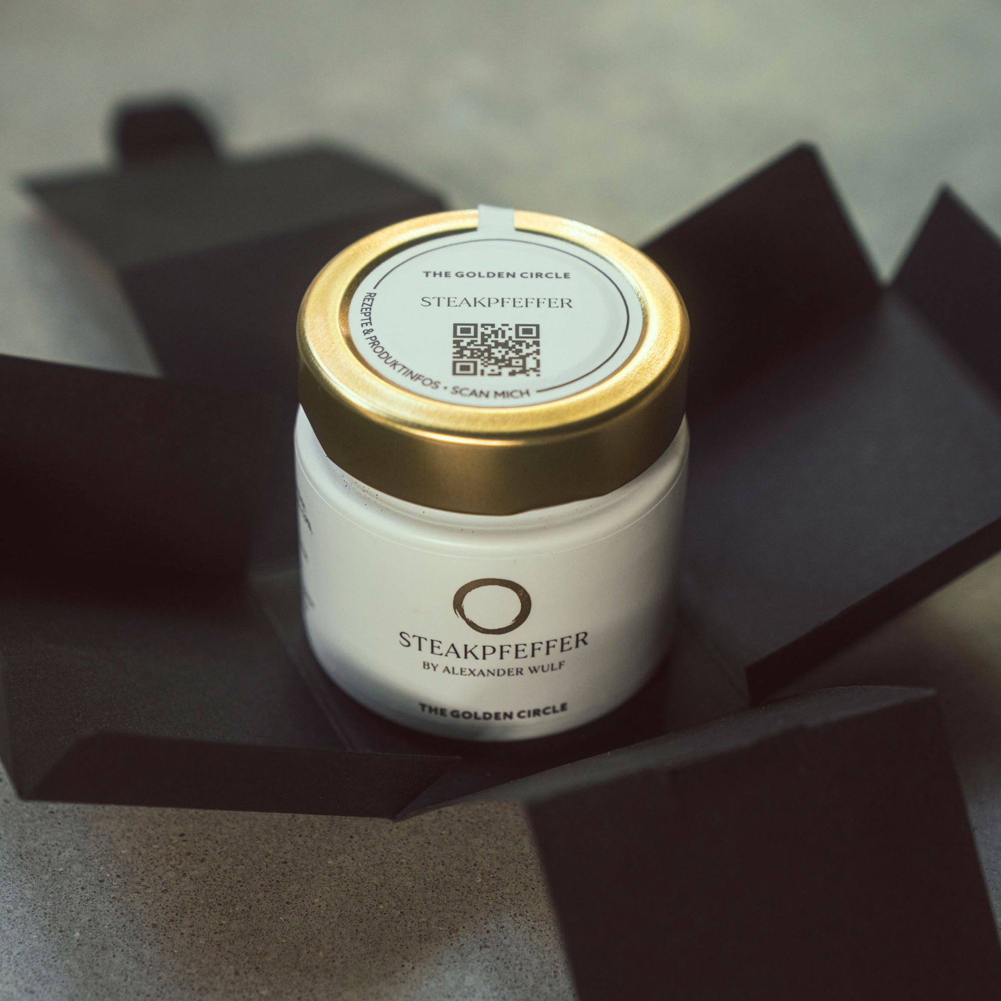Signature Nº 1 - Geschenk Cube - Alex - inkl. Premium Zugang The Golden Circle